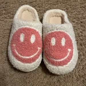 Girls slippers
